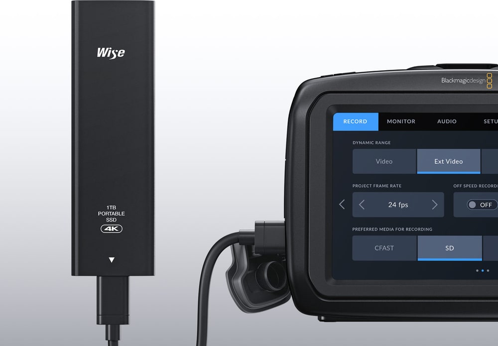 Blackmagic Pocket Cinema Camera 6K Pro – Kartice CFast in SD ter zunanji disk prek USB-C