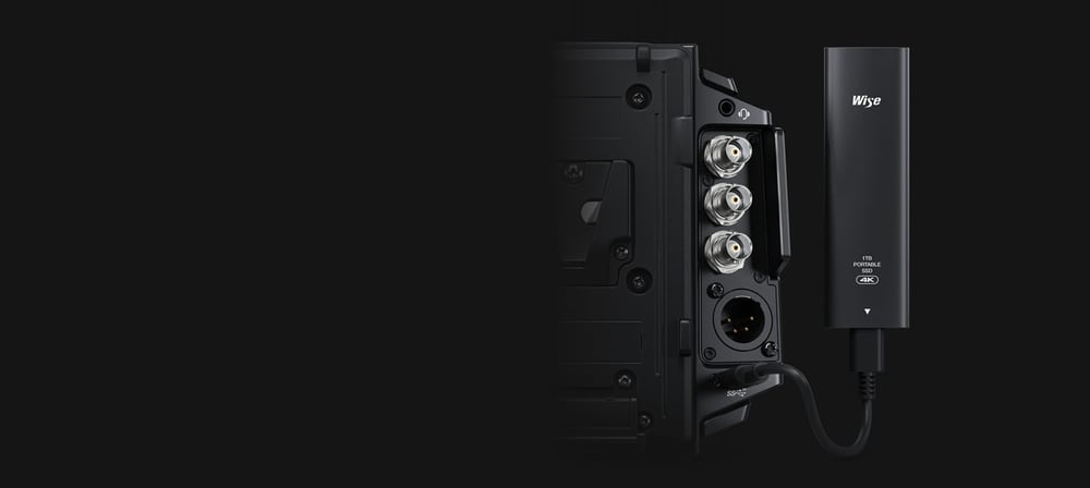 Blackmagic URSA Broadcast G2 – Snemanje na diske prek USB-C