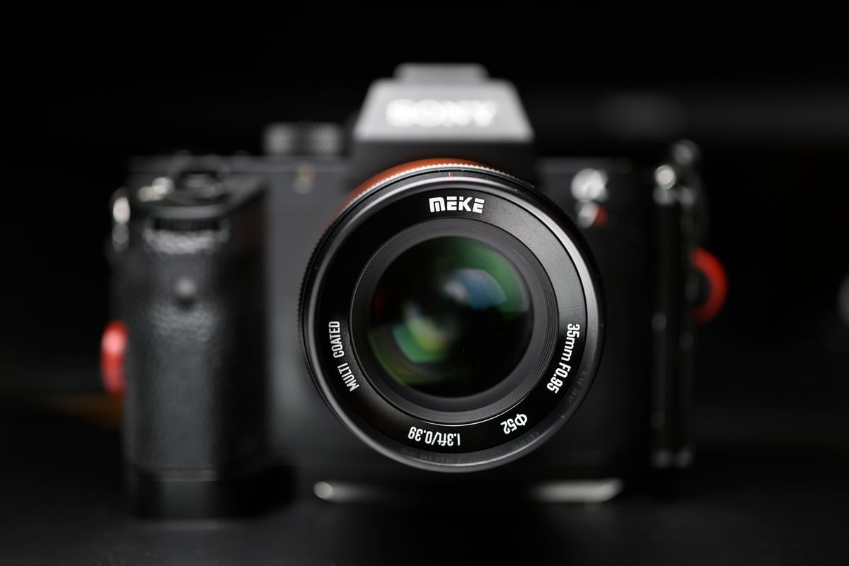 MK-35MM F0.95 Aps-C X