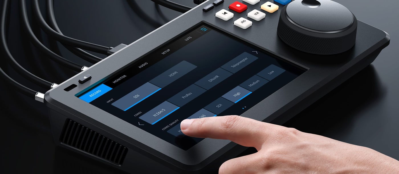 HyperDeck Shuttle 4K Pro – 7″ zaslon HDR na dotik