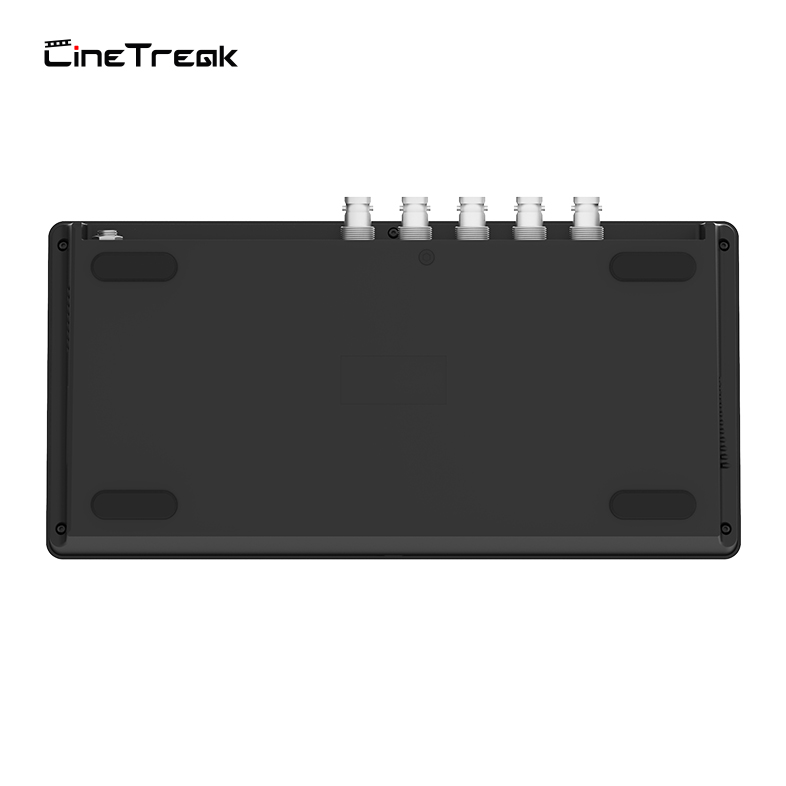 SDI signál, HDMI AUX a síť v jednom pultu