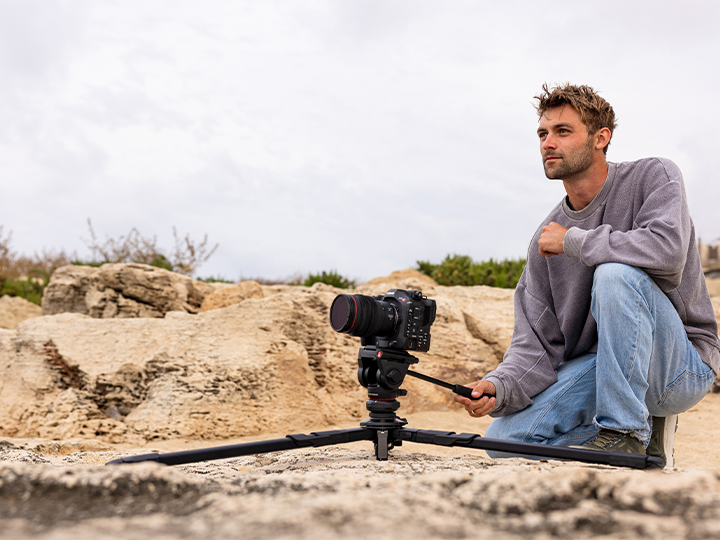 Karbonsko hibridno stojalo Manfrotto ONE MTONEC