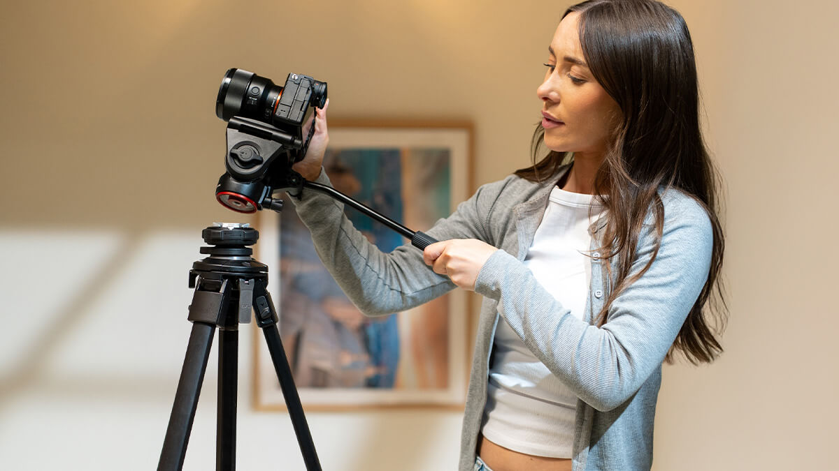 Karbonsko hibridno stojalo Manfrotto ONE MTONEC