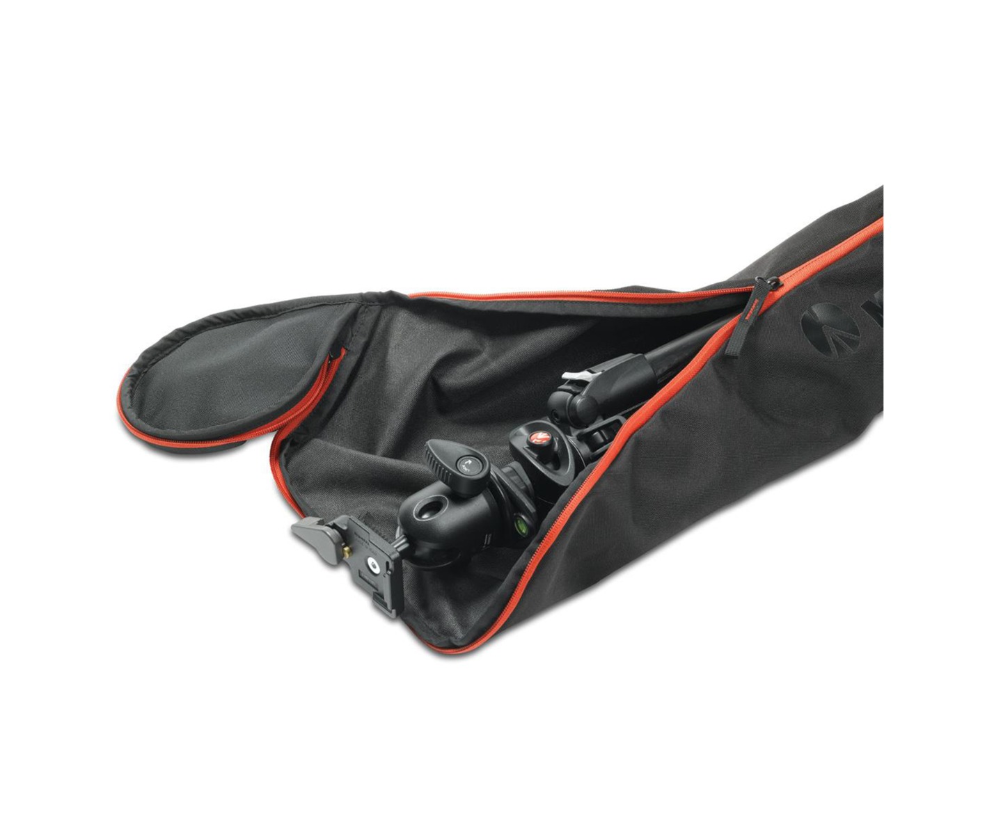 Notranjost torbe Manfrotto MBAG80N s stativom in glavo