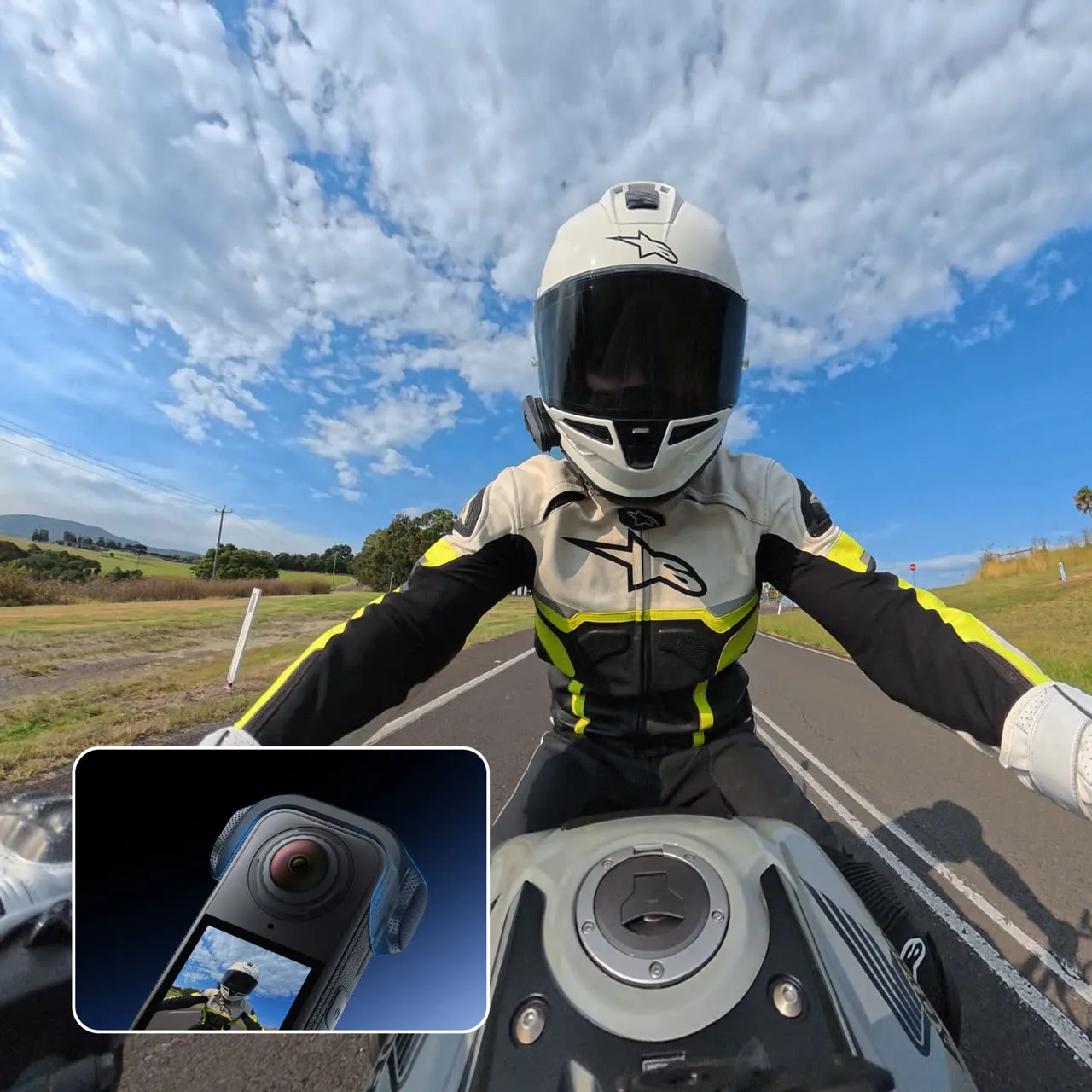 Uradna fotografija Insta360: X4 Air med vožnjo z motorjem