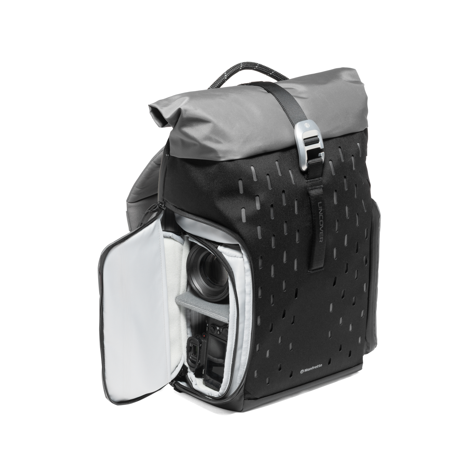 Boční přístup k fotoaparátu v batohu Manfrotto UNCOVER 24L