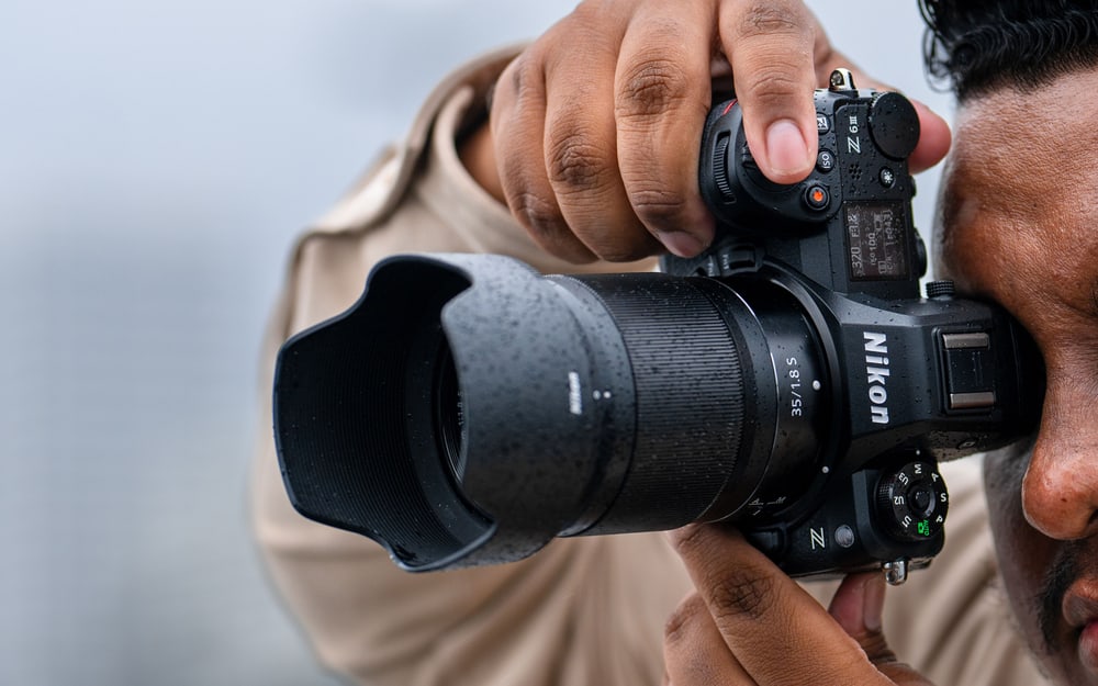 Najsvetlejše iskalo Nikon