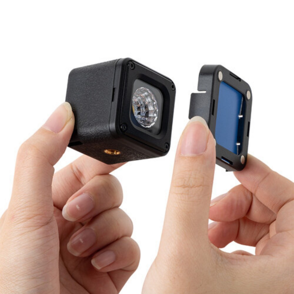 RM01 LED video luč