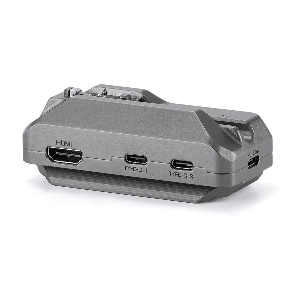 Dva USB-C, HDMI in vtičnica 3,5 mm
