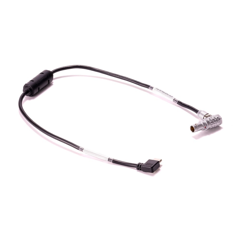 USB-C na ročaju, vrata EXT kamere RED KOMODO na kameri