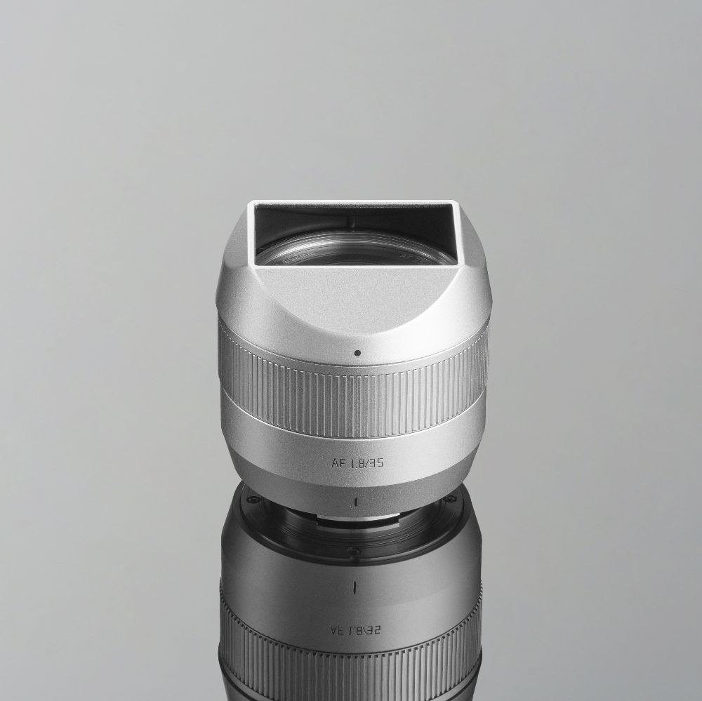 TTArtisan APS-C AF 35mm F1.8 II – 176–193 g in filter 52 mm