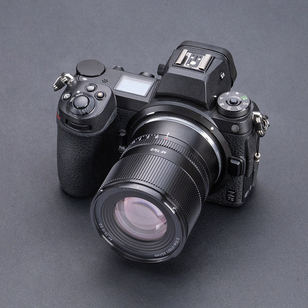 TTArtisan AF 75mm F2 – Hitro in tiho ostrenje