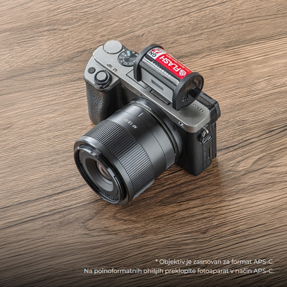 TTArtisan APS-C AF 23mm F1.8 – Zasnovan za APS-C